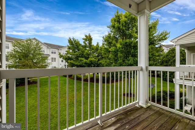 13030 CABIN CREEK RD, Herndon, VA 20171