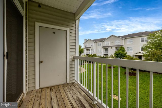 13030 CABIN CREEK RD, Herndon, VA 20171
