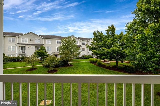 13030 CABIN CREEK RD, Herndon, VA 20171