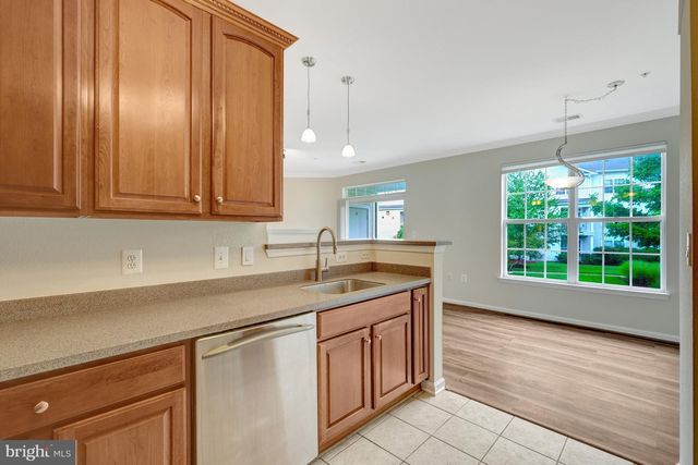 13030 CABIN CREEK RD, Herndon, VA 20171