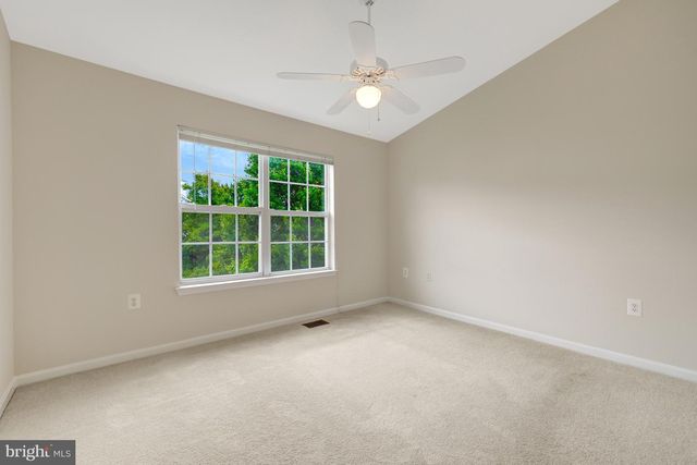 13030 CABIN CREEK RD, Herndon, VA 20171