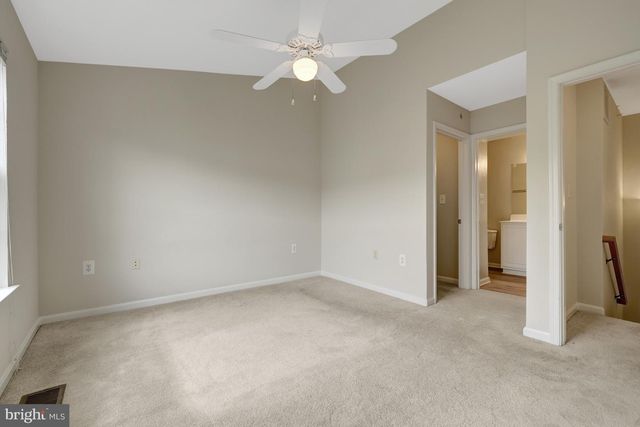 13030 CABIN CREEK RD, Herndon, VA 20171