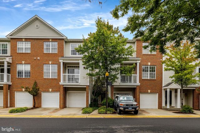 13030 CABIN CREEK RD, Herndon, VA 20171