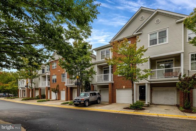 13030 CABIN CREEK RD, Herndon, VA 20171