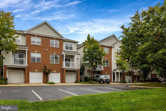 13030 CABIN CREEK RD, Herndon, VA 20171