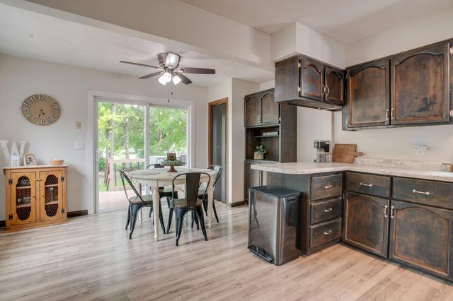 424 15th Street S, Moorhead, MN 56560