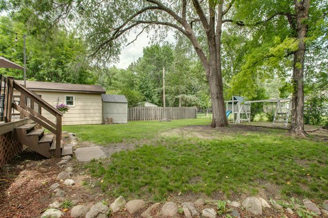 424 15th Street S, Moorhead, MN 56560