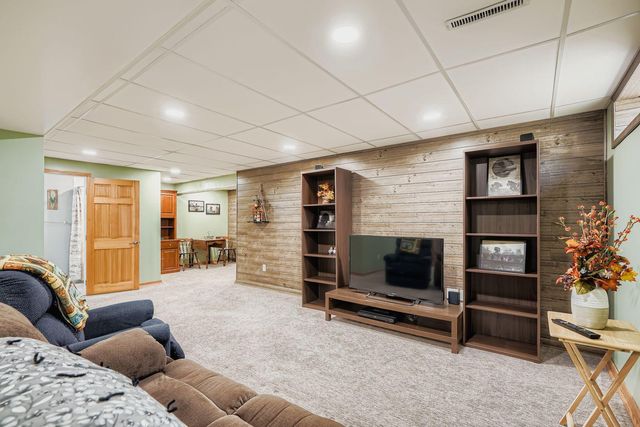 7616 Landau Drive, Bloomington, MN 55438