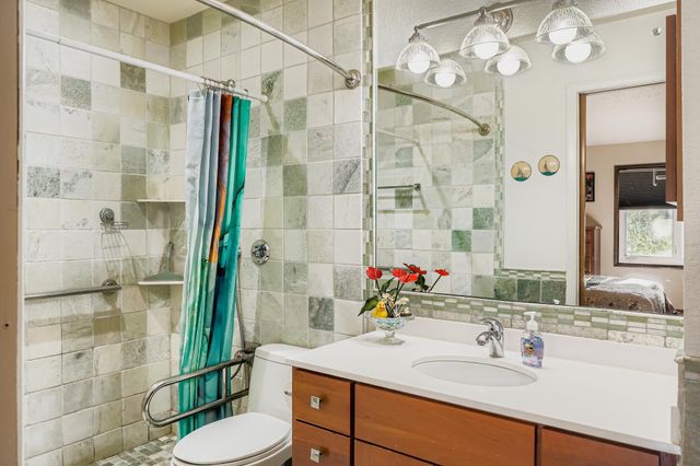 7616 Landau Drive, Bloomington, MN 55438