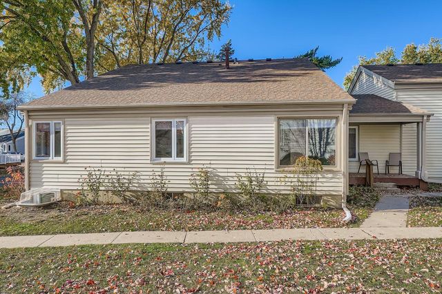 7616 Landau Drive, Bloomington, MN 55438
