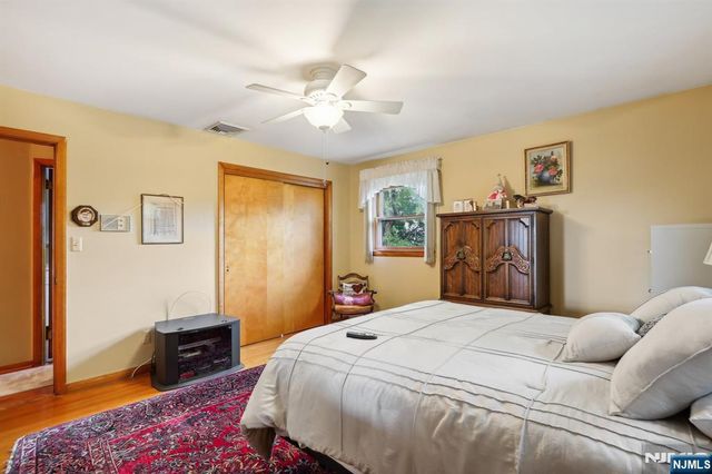 41 Dorothy Drive, North Haledon, NJ 07508