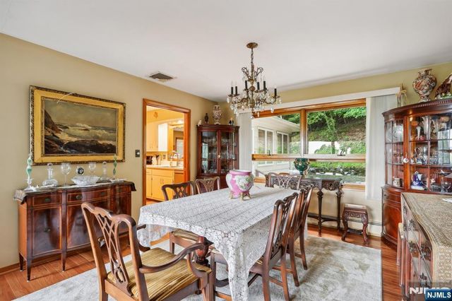 41 Dorothy Drive, North Haledon, NJ 07508