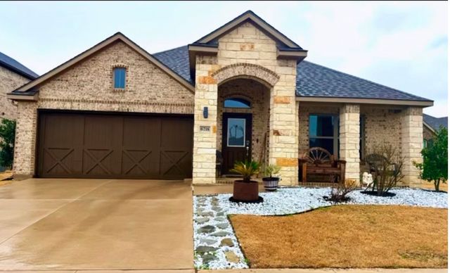 6718 Goldenrain Drive, Venus, TX 76084
