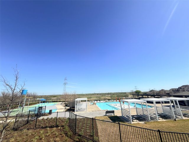 6718 Goldenrain Drive, Venus, TX 76084
