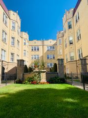 5731 N Kimball Avenue 2B, Chicago, IL 60659