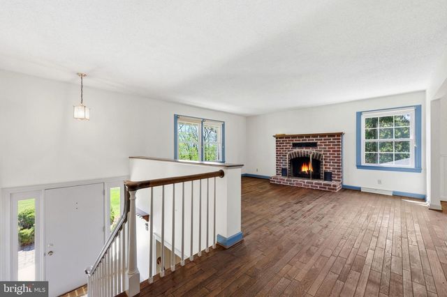 1539 HAROLD DR, Inwood, WV 25428