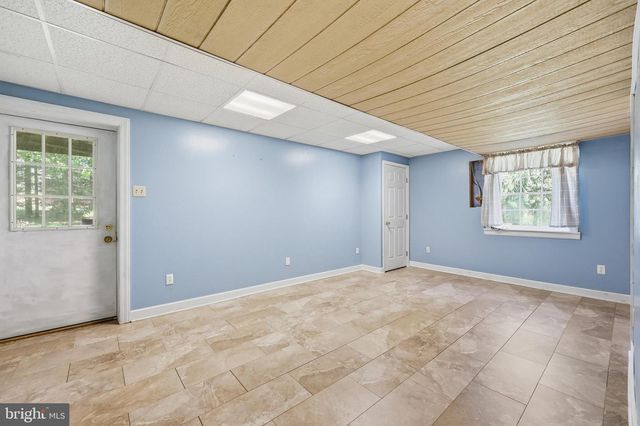 1539 HAROLD DR, Inwood, WV 25428