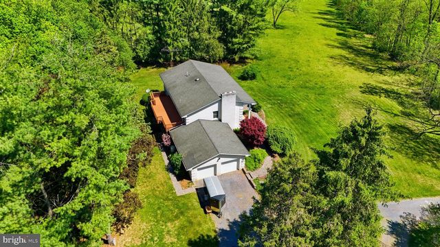 1539 HAROLD DR, Inwood, WV 25428