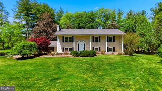 1539 HAROLD DR, Inwood, WV 25428