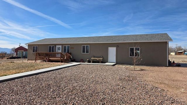 215 Sherrill Dr, Penrose, CO 81240