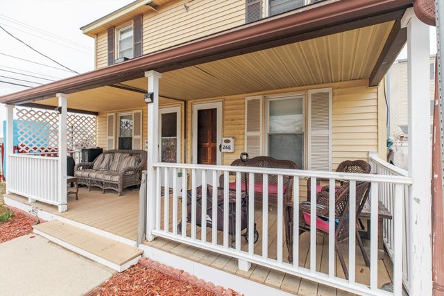26 B Street, Hampton, NH 03842