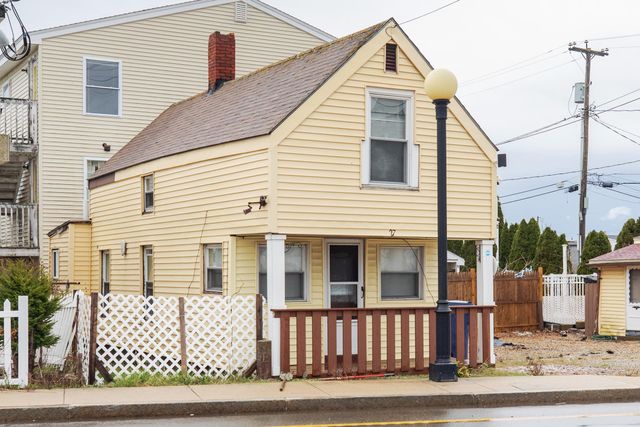26 B Street, Hampton, NH 03842