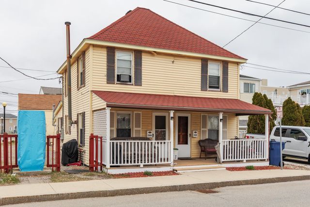 26 B Street, Hampton, NH 03842
