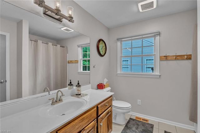 301 Sommerville WAY, Seaford, VA 23696