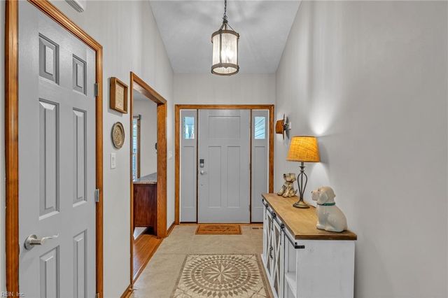 301 Sommerville WAY, Seaford, VA 23696