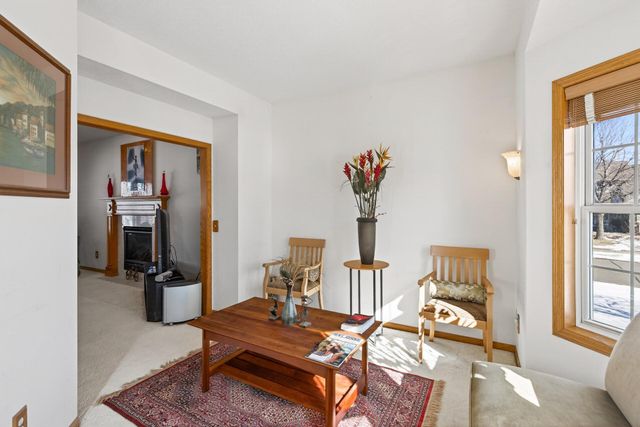 9727 Linden Avenue N, Brooklyn Park, MN 55443