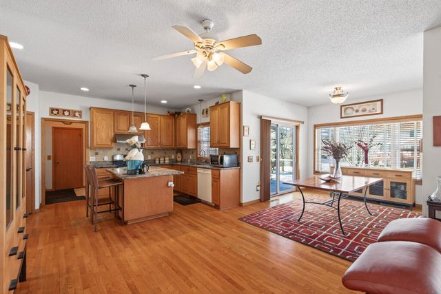 9727 Linden Avenue N, Brooklyn Park, MN 55443