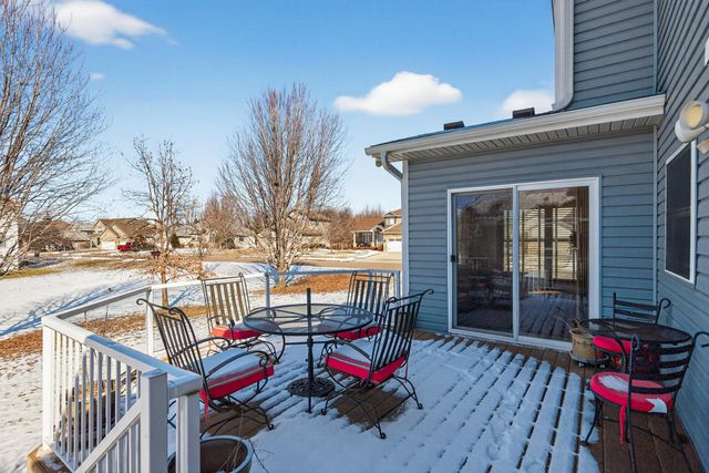 9727 Linden Avenue N, Brooklyn Park, MN 55443