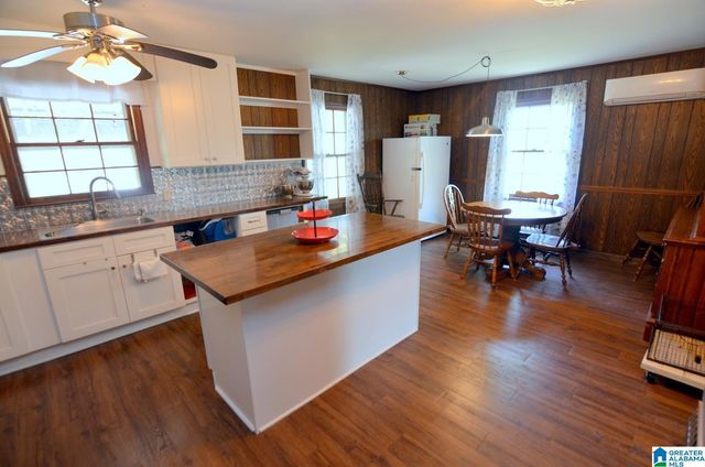 60 ROBERTSON ROAD, Wilsonville, AL 35186