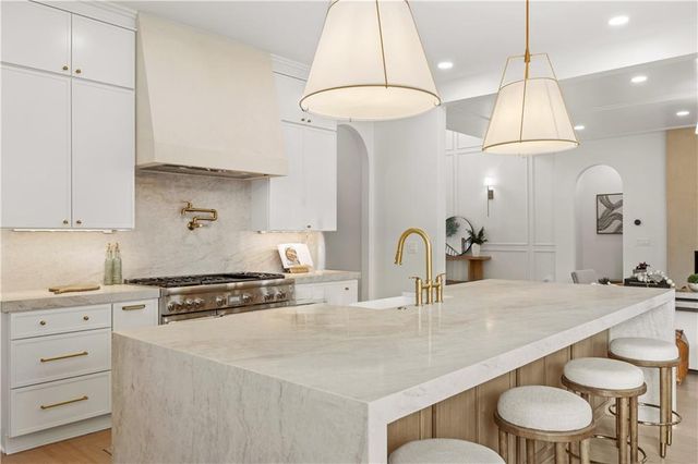 5160 Abbotts Bridge Road, Johns Creek, GA 30005