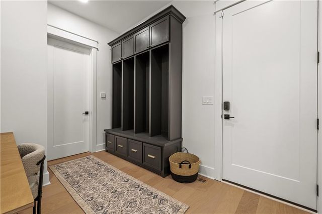 5160 Abbotts Bridge Road, Johns Creek, GA 30005