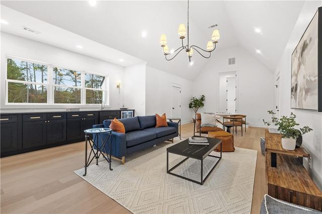 5160 Abbotts Bridge Road, Johns Creek, GA 30005