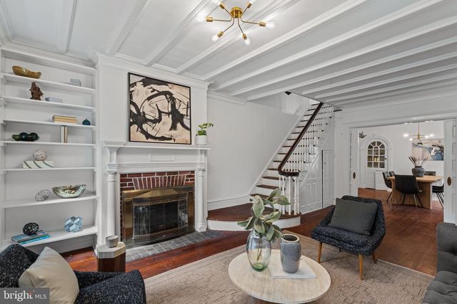 6923 BOYER ST, Philadelphia, PA 19119