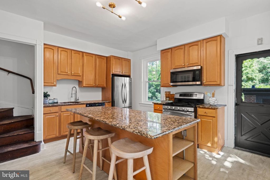 6923 BOYER ST, PHILADELPHIA, PA 19119 — photo 4