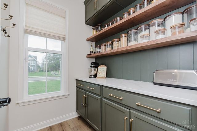 728 Harvest Lane, Washington Twp, OH 45458