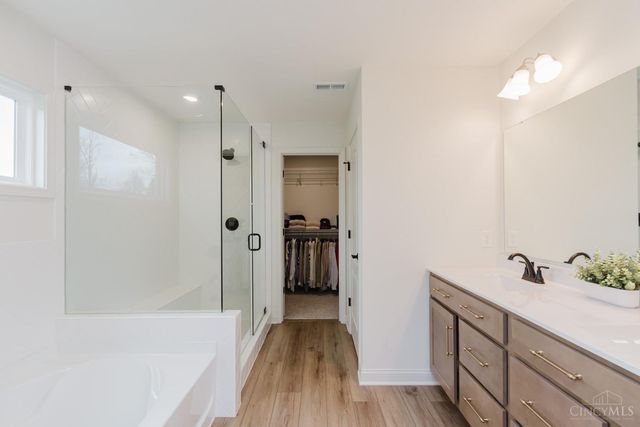 728 Harvest Lane, Washington Twp, OH 45458