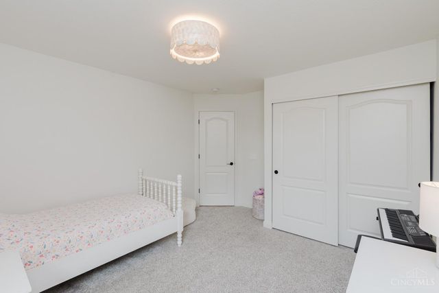 728 Harvest Lane, Washington Twp, OH 45458