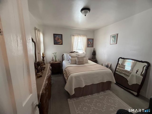 52-54 Clinton Avenue, Bridgeport, CT 06605
