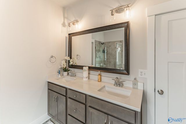 29931 NW Copperpenny Drive, Harvest, AL 35749