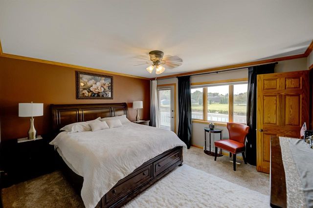 3129 HONEY CREEK COURT, Oshkosh, WI 54904