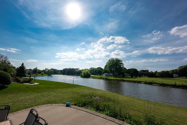 3129 HONEY CREEK COURT, Oshkosh, WI 54904