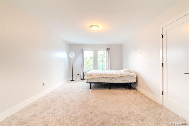 123 Mason Court 2, Royal Oak, MI 48067