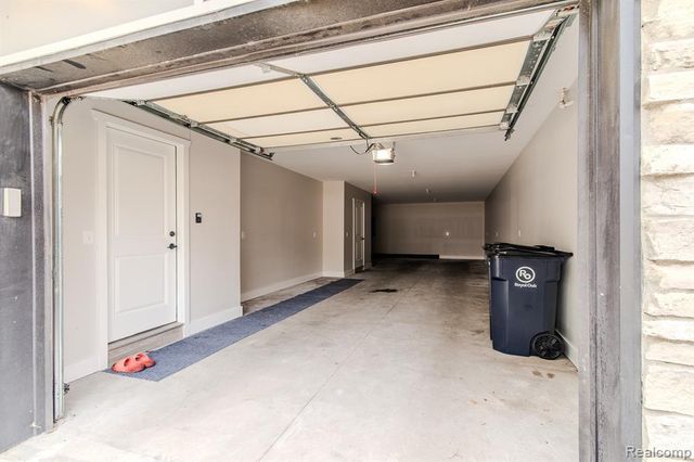 123 Mason Court 2, Royal Oak, MI 48067