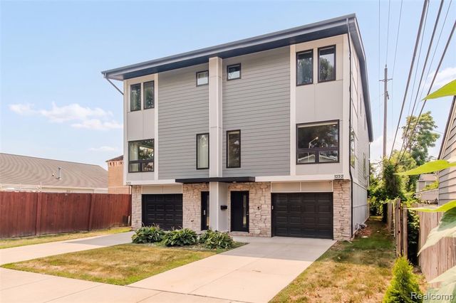 123 Mason Court 2, Royal Oak, MI 48067