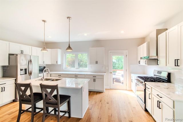123 Mason Court 2, Royal Oak, MI 48067