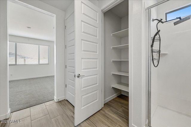 1642 W MONTE Way, Phoenix, AZ 85041